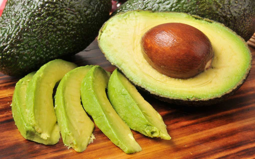 6 Delicious Ways to Add Avocado To Your Diet (And Why You Should)